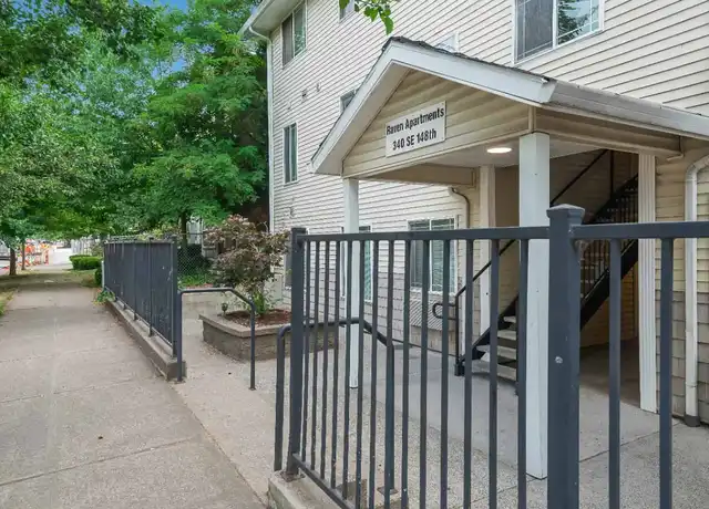 Property at Raven Apartments - 340 SE 148th Ave, Portland, OR, 97233, 2 beds, 1-1.5 bath, [object Object]