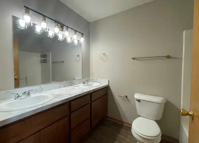 Property at N7743 Maple Ridge Rd, Oconomowoc, WI, 53066, 3 beds, 1.5 baths, [object Object]
