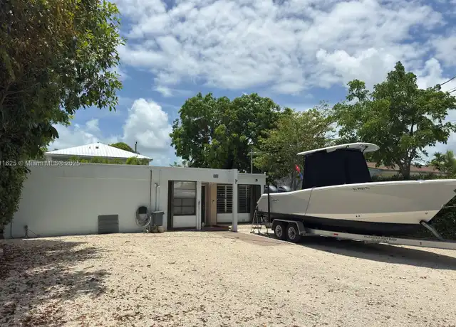 Property at 23 Snapper Ave, Key Largo, FL, 33037, 3 beds, 1 bath, [object Object]