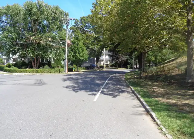 Property at 112 Payson Rd Unit 2, Belmont, MA, 02478, 3 beds, 1 bath, [object Object]
