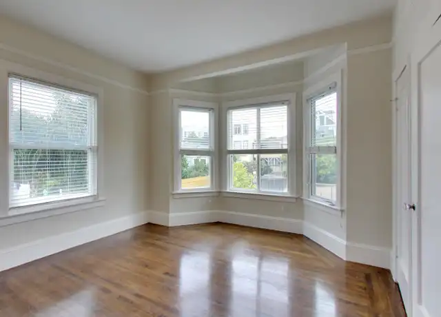 Property at 40 Tiffany Ave Unit 07, San Francisco, CA, 94110, 1 bed, 1 bath, [object Object]