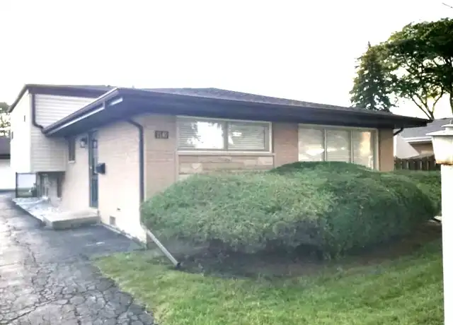 Property at 2140 Eastview Dr, Des Plaines, IL, 60018, 3 beds, 2 baths, [object Object]