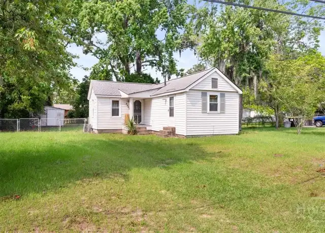 Property at 2208 E 56th St, Savannah, GA, 31404, 2 beds, 1 bath, [object Object]