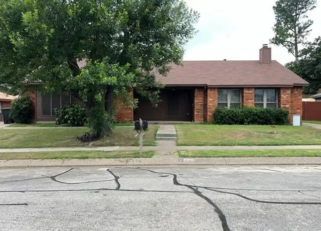 Property at 1037 Stableway Ln, Bedford, TX, 76022, 2 beds, 1 bath, [object Object]