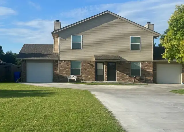 Property at 226 Skylark Ct, Norman, OK, 73069, 2 beds, 1.5 baths, [object Object]