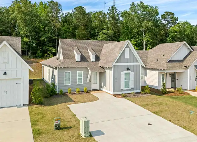 Property at 854 Village Dr, Opelika, AL, 36801, 3 beds, 2 baths, [object Object]