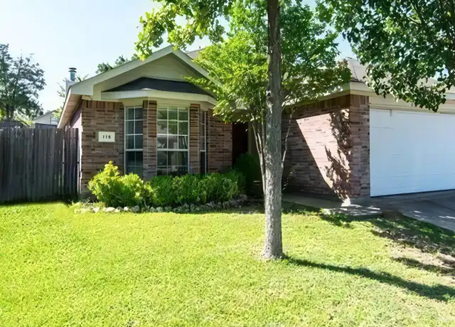 Property at 118 Drake Ln, Garland, TX, 75043, 3 beds, 2 baths, [object Object]