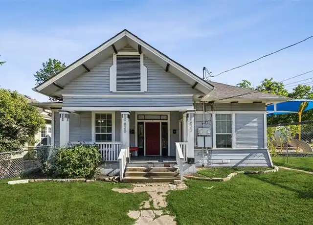 Property at 820 W 10th St, Dallas, TX, 75208, 3 beds, 2.5 baths, [object Object]