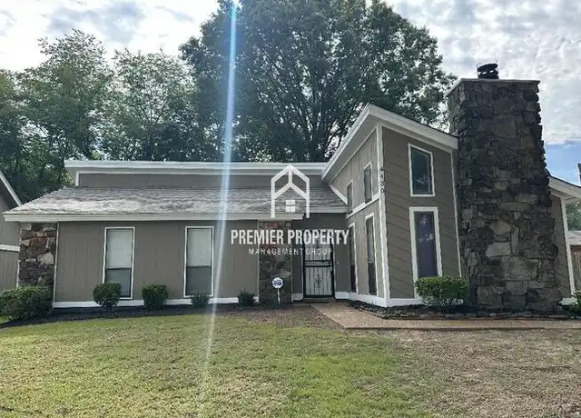 Property at 4430 Crescent Park Dr, Memphis, TN, 38141, 3 beds, 2 baths, [object Object]