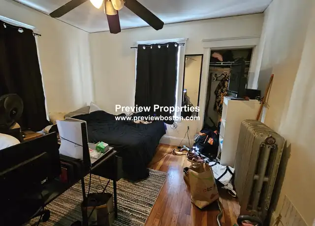Property at 14 Champney St Unit 2P, Brighton, MA, 02135, 3 beds, 1 bath, [object Object]