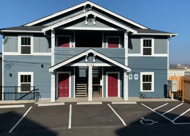 Property at 1124 N Forest St Unit 1122, Bellingham, WA, 98225, 3 beds, 1 bath, [object Object]