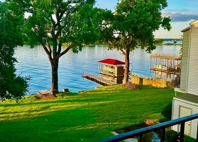 Property at 390 Driftwood Ct Unit 3B, Azle, TX, 76020, 2 beds, 2 baths, [object Object]