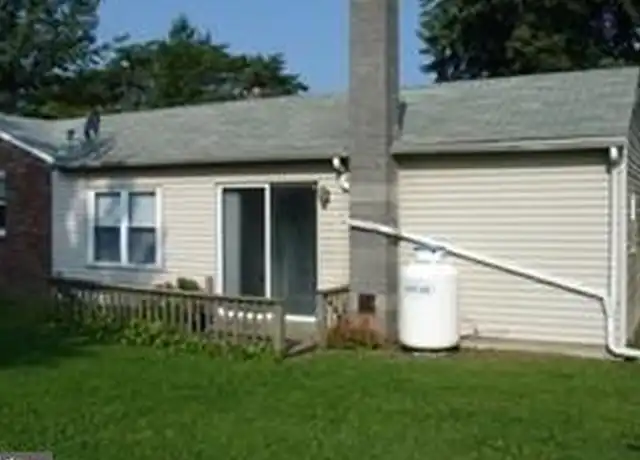 Property at 13329 Winterstown Rd, Felton, PA, 17322, 1 bed, 1 bath, [object Object]