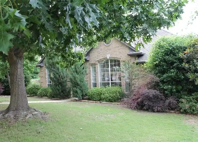 Property at 9702 Valley Lake Ct, Irving, TX, 75063, 4 beds, 3 baths, [object Object]