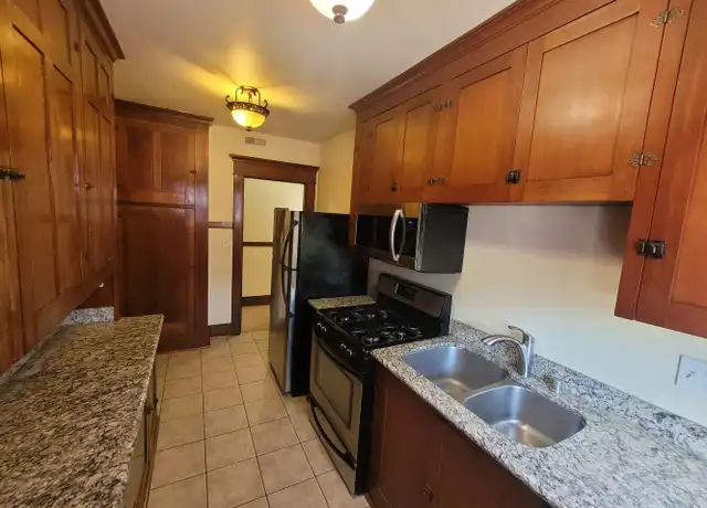 Property at Elliott Hall Apartments - 417 N L St, Tacoma, WA, 98403, 2 beds, 2 baths, [object Object]