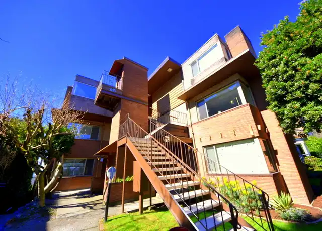 Property at 413 Belmont Ave E Unit B, Seattle, WA, 98102, 2 beds, 1 bath, [object Object]