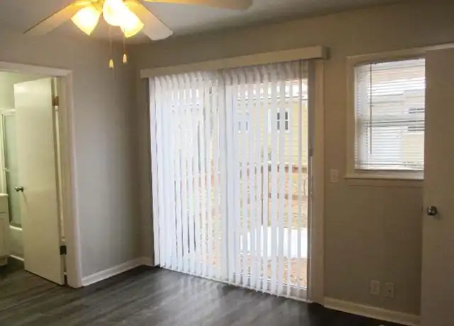 Property at 7330-7346 Lovers Ln, Portage, MI, 49002, 1 bed, 1 bath, [object Object]