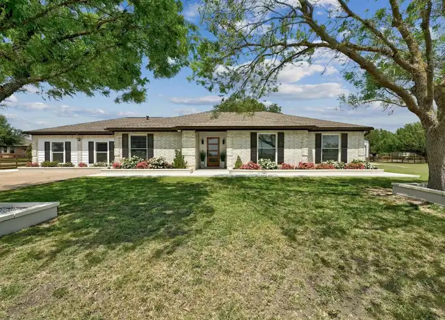 Property at 401 County Road 368, Hutto, TX, 78634, 5 beds, 4 baths, [object Object]