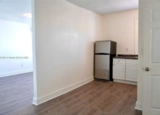 Property at 501 SW 6th Ct Unit 324, Miami, FL, 33130, 1 bed, 1 bath, [object Object]