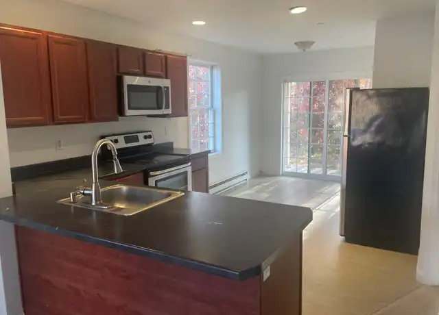Property at 24 Trinity Cir Unit A, Rochester, NH, 03839, 3 beds, 2 baths, [object Object]
