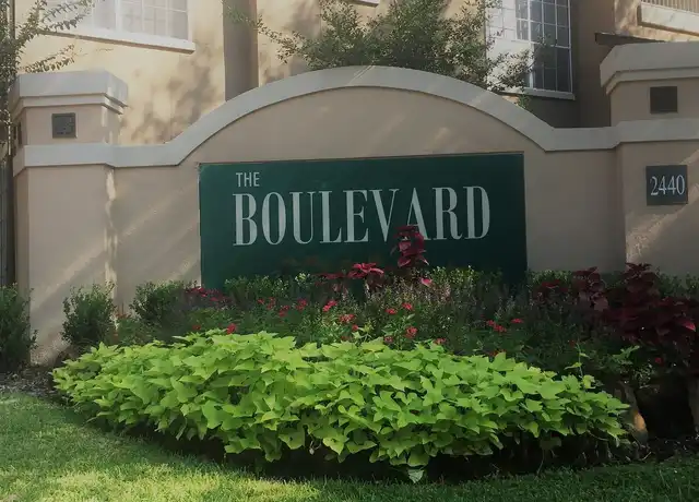 Property at The Boulevard - 2440 North Blvd, Houston, TX, 77098, 1-2 bed, 1-2 bath, [object Object]