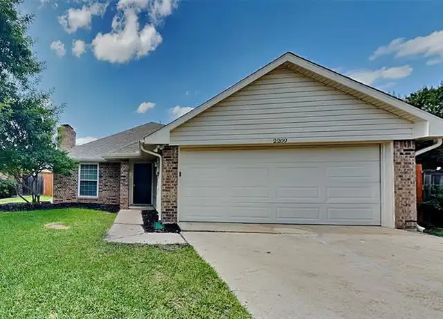 Property at 2209 Placid Dr, Carrollton, TX, 75007, 3 beds, 2 baths, [object Object]