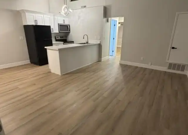 Property at 569 Campbell St, Prescott, AZ, 86301, 2 beds, 1 bath, [object Object]