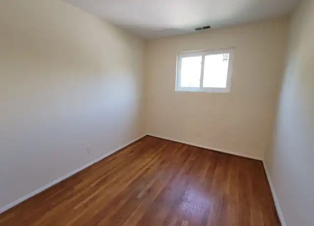 Property at 2637 Saint Paul St Unit 1A, Baltimore, MD, 21218, 2 beds, 1 bath, [object Object]