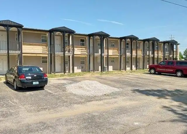 Property at 1750 N Green St Unit 48, Henderson, KY, 42420, 1 bed, 1 bath, [object Object]