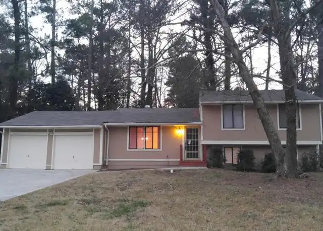 Property at 3731 Bramblevine Cir, Lithonia, GA, 30038, 3 beds, 1.5 baths, [object Object]
