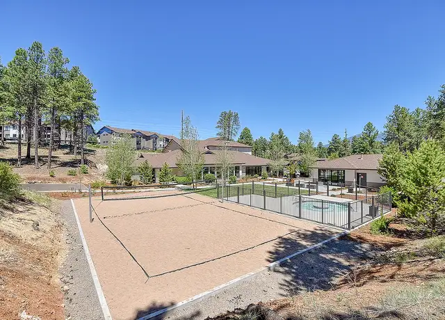 Photo of 875 E Pine Knoll Dr, Flagstaff, AZ 86001