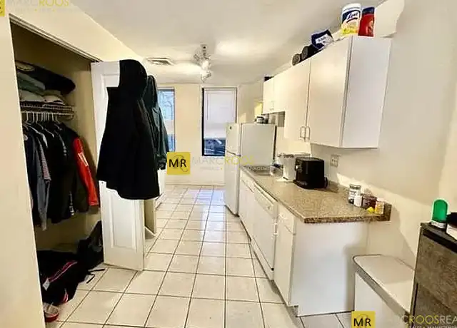Property at 11 Charter St Unit 1, Boston, MA, 02113, 0 beds, 1 bath, [object Object]