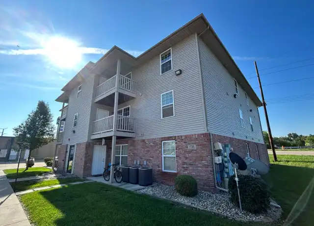 Property at 1720 R T Dunn Dr Unit 1718-04, Bloomington, IL, 61701, 2 beds, 2 baths, [object Object]