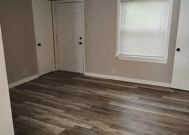 Property at 437 Jean Ave, Saint Louis, MO, 63135, 3 beds, 1 bath, [object Object]