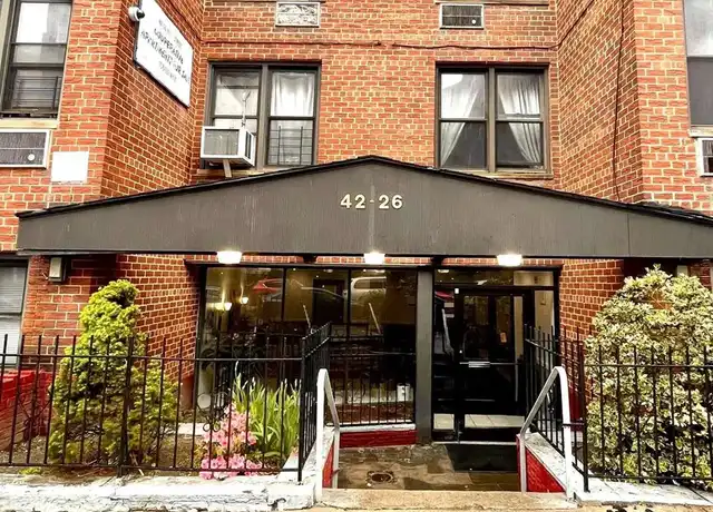 Property at 4226 81st St Unit 3J, Elmhurst, NY, 11373, 2 beds, 1 bath, [object Object]