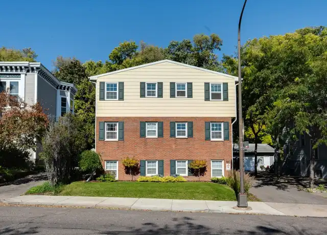 Property at 441 Grand Ave Unit 1, St Paul, MN, 55102, 2 beds, 1 bath, [object Object]