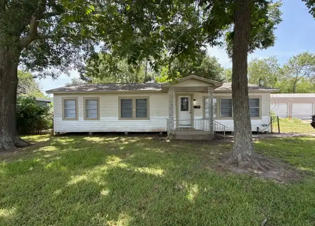 Property at 612 Ross St, La Marque, TX, 77568, 3 beds, 2 baths, [object Object]