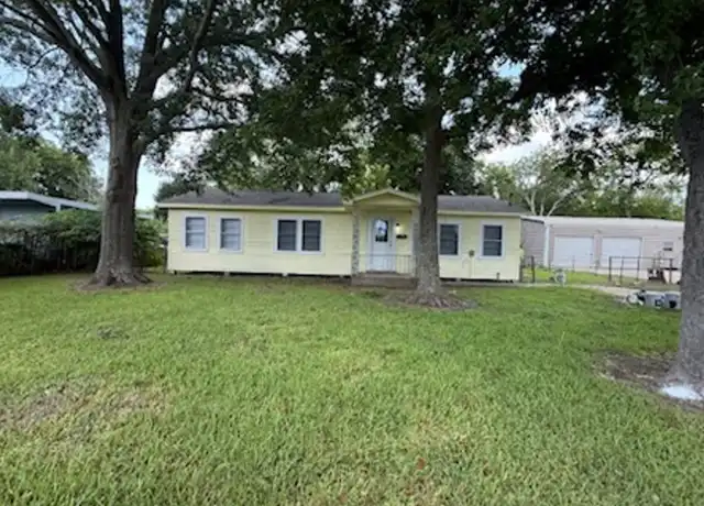 Property at 612 Ross St, La Marque, TX, 77568, 3 beds, 2 baths, [object Object]