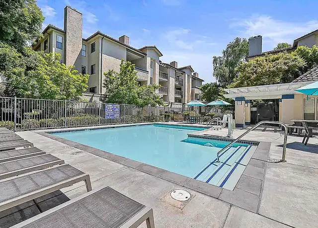 Photo of 33 Union Sq, Union City, CA 94587