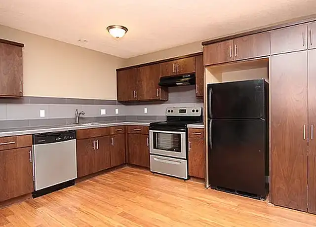 Property at The Sullivan - 2228 NE Multnomah St, Portland, OR, 97232, 1 bed, 1 bath, [object Object]