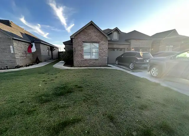 Property at 1727 102nd St Unit a, Lubbock, TX, 79423, 3 beds, 2 baths, [object Object]