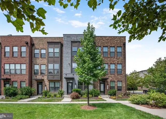Property at 22186 McCormick Ter, Ashburn, VA, 20147, 3 beds, 3.5 baths, [object Object]