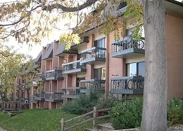 Property at Varsity Townhouses - Student Housing - 1555 Broadway, Boulder, CO, 80302, 2 beds, 1.5 baths, [object Object]