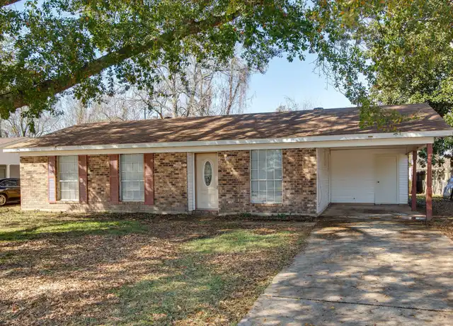 Property at 6000 Larkspur Dr, Alexandria, LA, 71303, 3 beds, 1.5 baths, [object Object]