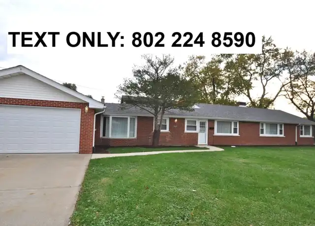 Property at 10045 Harnew Rd E, Oak Lawn, IL, 60453, 3 beds, 2 baths, [object Object]