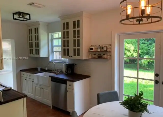 Property at 4619 SW 10th St, Miami, FL, 33134, 3 beds, 2 baths, [object Object]