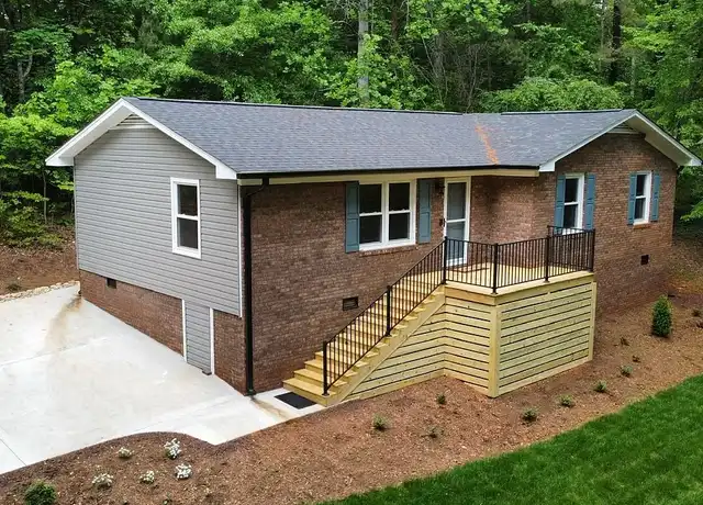 Property at 7031 Autumn Way, Seneca, SC, 29672, 3 beds, 1.5 baths, [object Object]