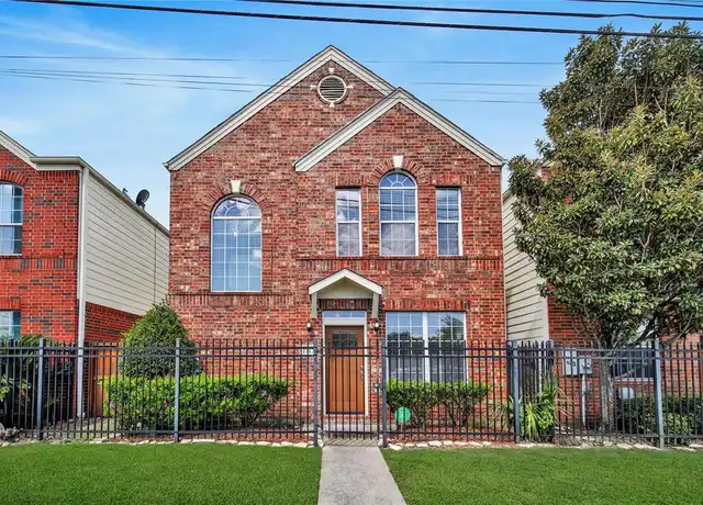 Property at 1747 Aden Dr, Houston, TX, 77003, 2 beds, 2.5 baths, [object Object]