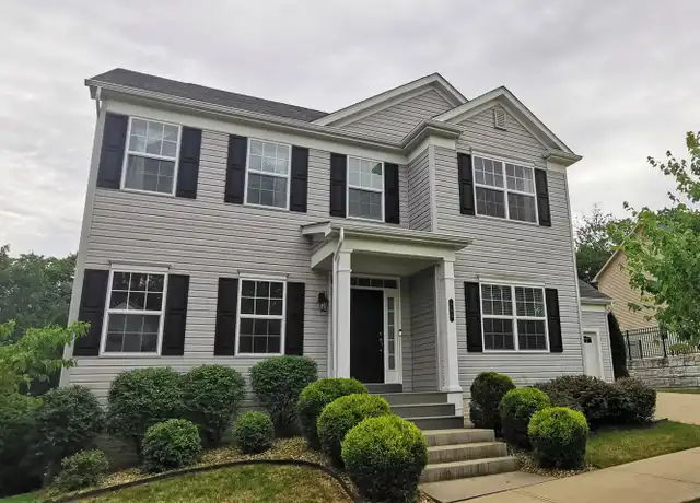 Property at 823 Westminster Ln, Cranberry Township, PA, 16066, 4 beds, 2.5 baths, [object Object]