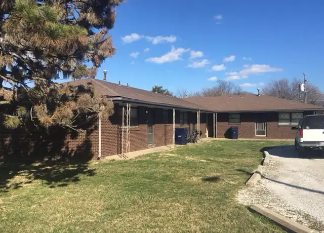 Property at 422 N Patterson Ave Unit A, Springfield, MO, 65802, 2 beds, 1 bath, [object Object]